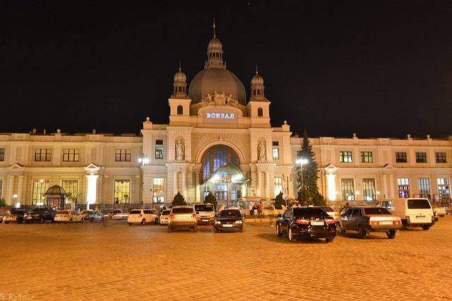 26 марта 1904 был открыт Львовский вокзал
