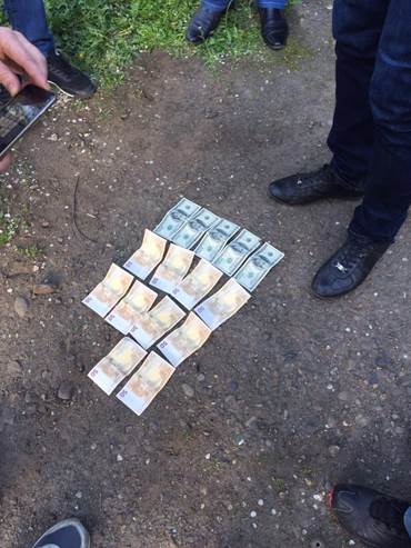 На Буковине на взятке "погорел" подполковник полиции