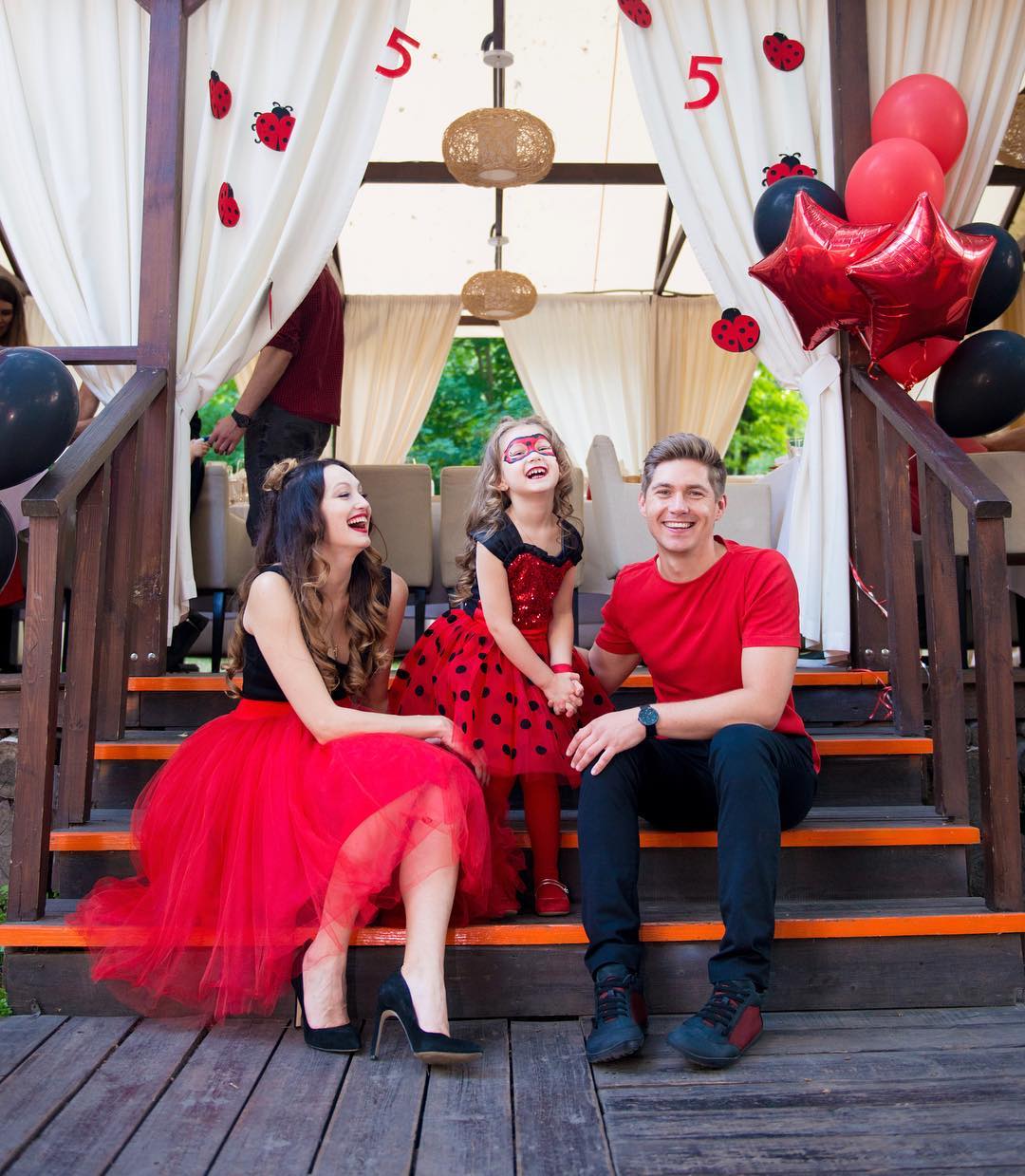 "Перший млинець комом": ведучий Володимир Остапчук розповів, як почав готувати