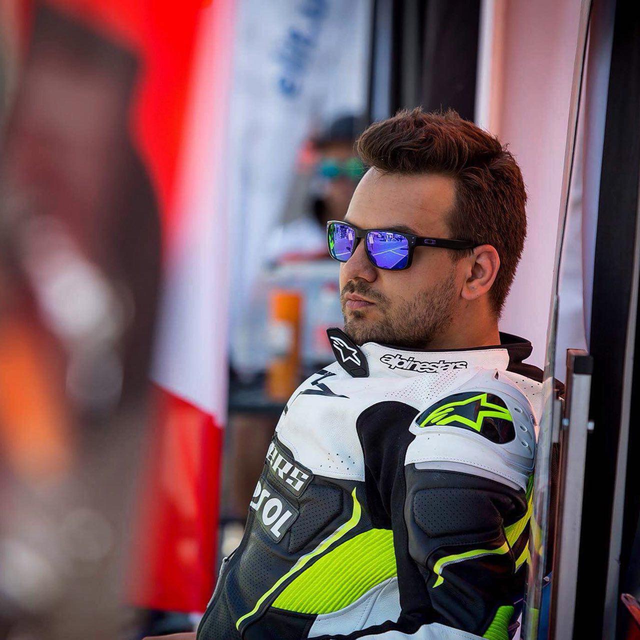 Холостяк 9 сезон: главным героем может стать известный мотогонщик