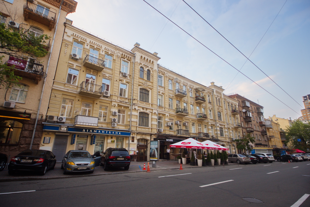История улицы Шота Руставели в Киеве