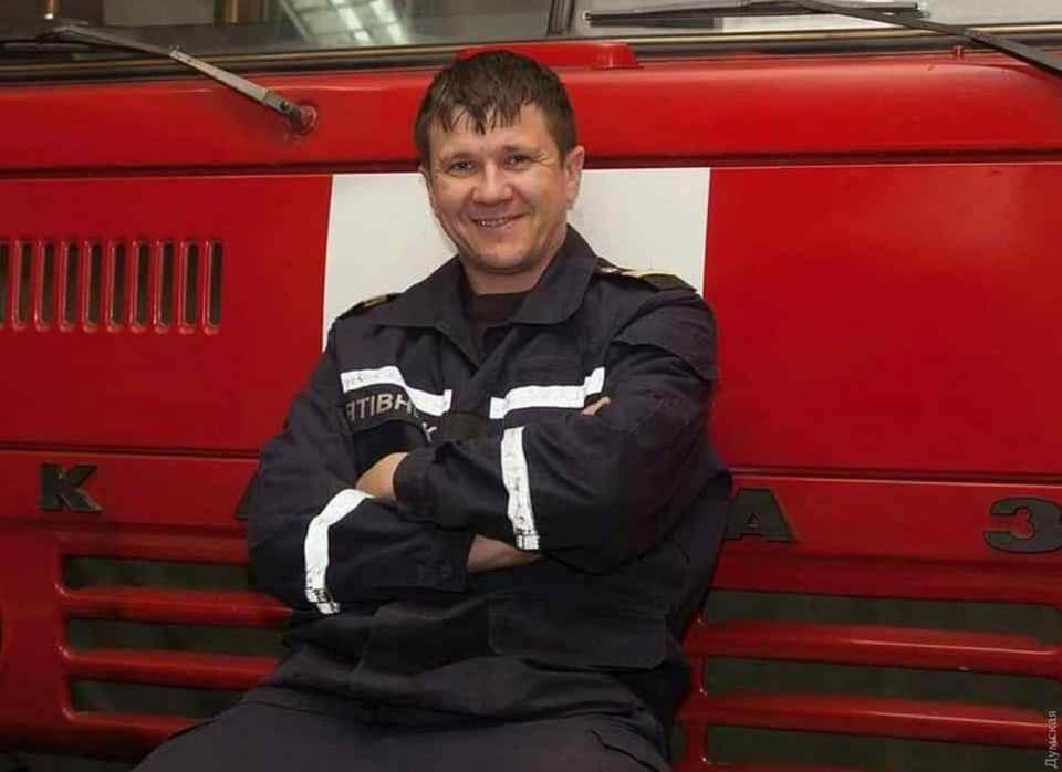 Неизвестные герои пожара в Одессе: они спасали жизни детей (фото)