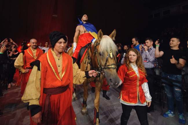 Прирожденный чемпион: всемирно известный боксер станцует на паркете &quot;Танців з зірками&quot;