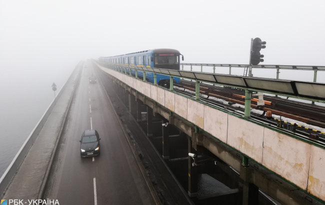 Синоптики розповіли, коли розсіється туман в Києві