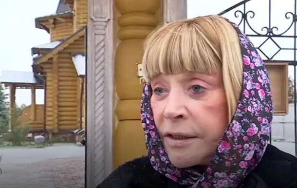 Пугачева впервые за долгое время показалась без макияжа