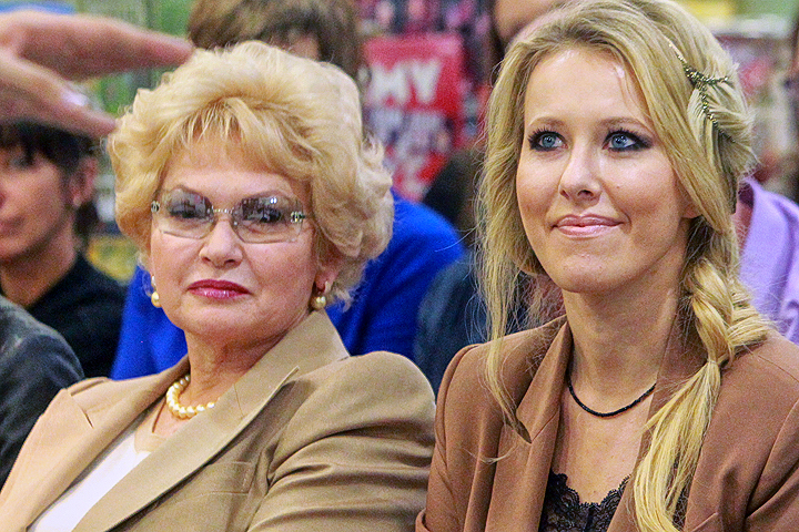 Мама Ксенії Собчак розповіла про маленького внука і свої емоції