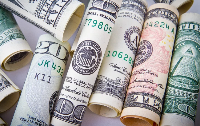 Стремится к отметке в 20 гривен: эксперты уточнили прогноз курса доллара