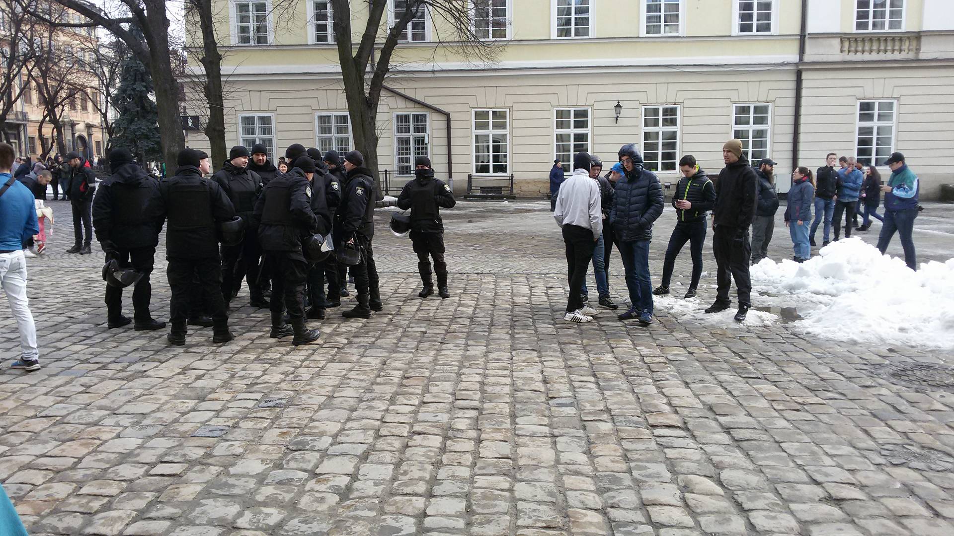 Стали известны подробности проведения марша за права женщин во Львове (фото)