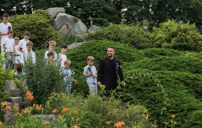 Режисер Олена Коляденко: "Для номера Тіни Кароль ми добирали танцівників у Freedom Ballet і обладнали спеціальний павільйон для репетицій"