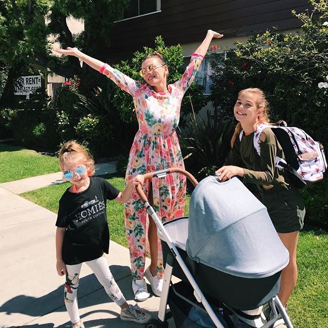 Анна Седокова рассказала, каково быть мамой троих детей