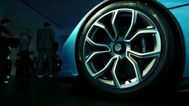 На миллион: китайцы выпустили самый быстрый в мире электрокар