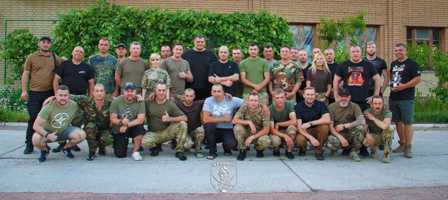 І знову на фронт: "Квартал 95" провідав бійців на передовій