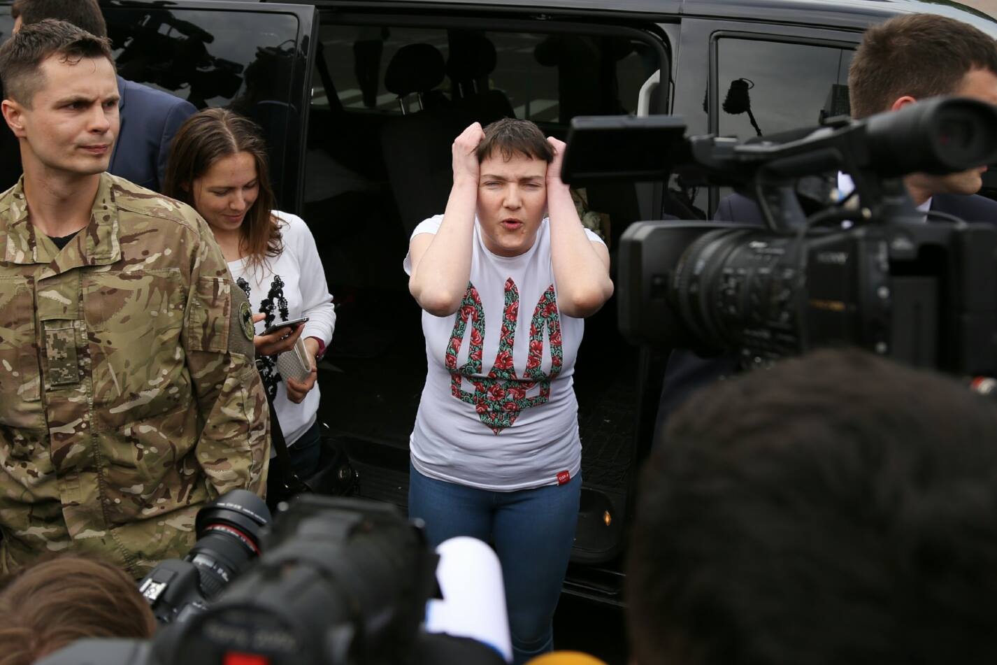 Савченко в Киеве: "Если бы люди не говорили, то политики молчали бы вечно"