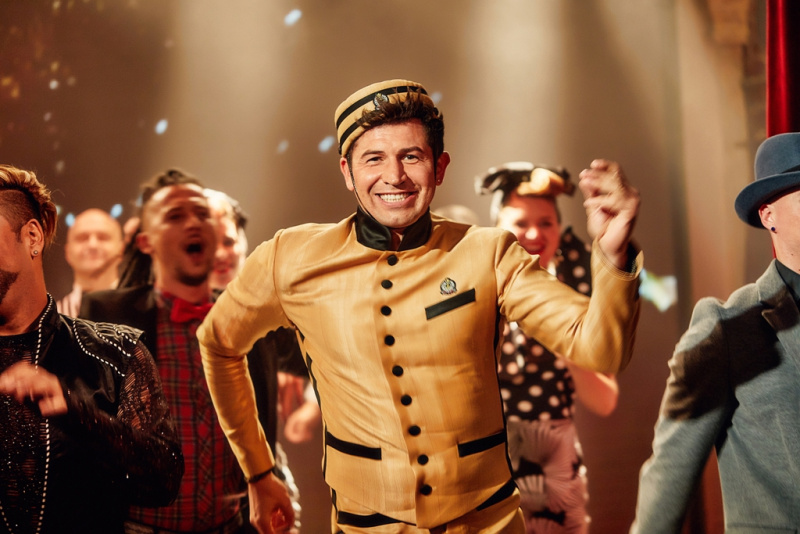 Злата Огневич, Фагот, Гарик Кричевский, Алексей Мочанов и другие звезды снялись в мюзикле к юбилею культового клуба (фото)