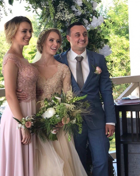 Оксана Байрак поженила известную украинскую актрису: фото с церемонии