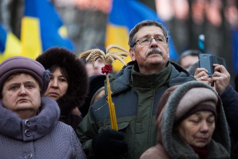 В Киеве почтили память погибших во время Голодомора: фоторепортаж