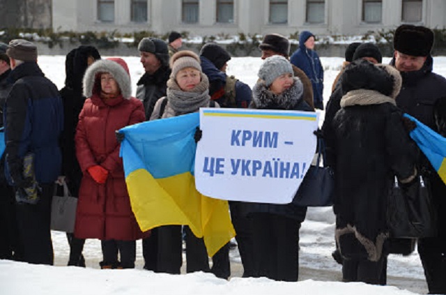 Акции протеста: что происходило под посольствами РФ в городах Украины (фото)