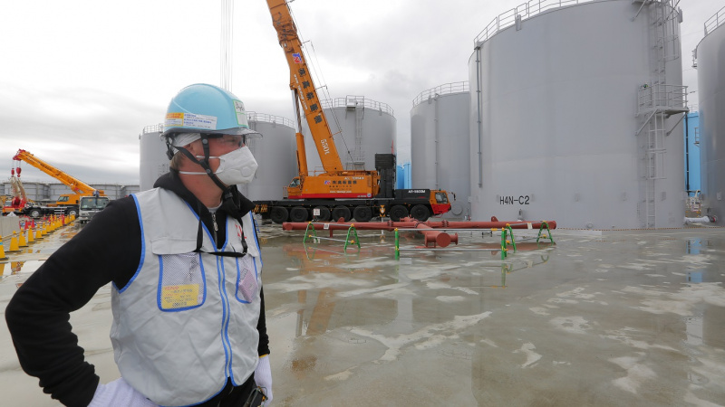 Дмитрий Комаров побывал вблизи атомного реактора Фукусима в Японии (видео)