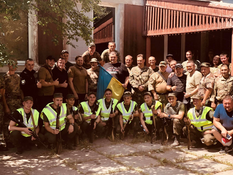 И снова на фронт: "Квартал 95" проведал бойцов на передовой