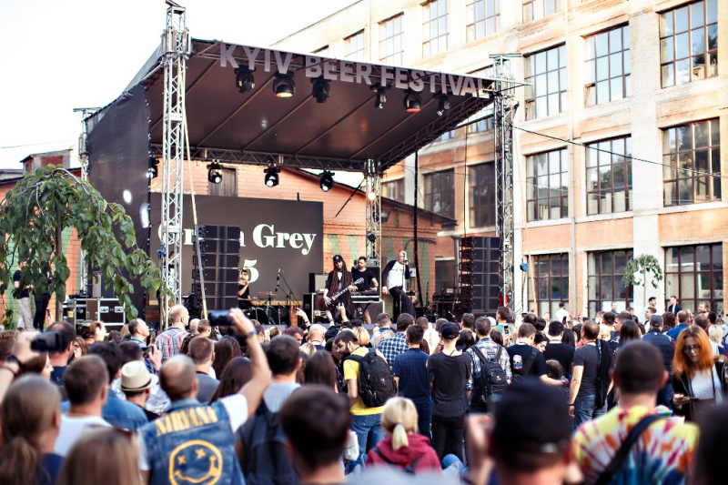 На Kyiv Beer Festival пришли 15 тыс. ценителей крафтовой культуры (фото)