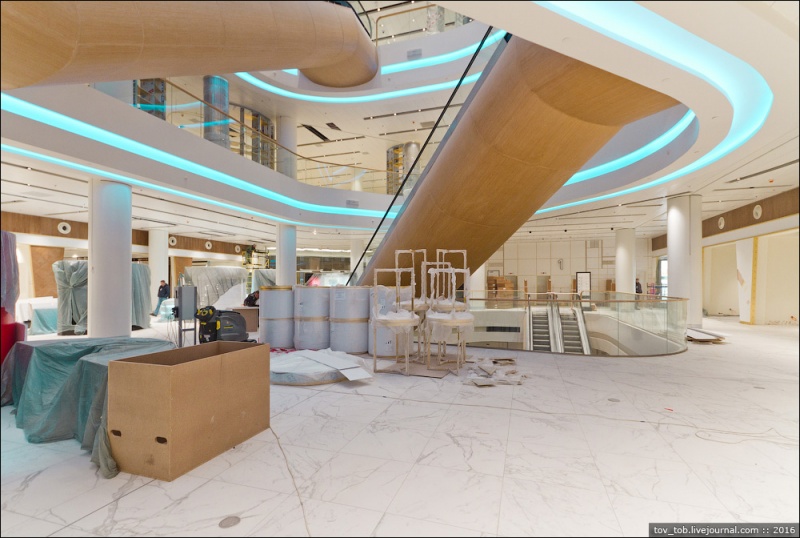 ЦУМ в Киеве: опубликованы фото достопримечательностей столичного универмага