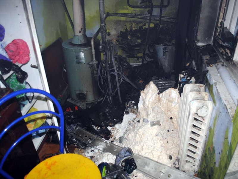 Услышал отчаянные крики: в Николаеве мужчина спас детей из горящего дома