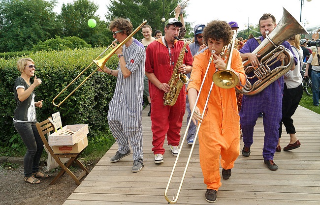 День уличной музыки будут отмечать 21 мая 