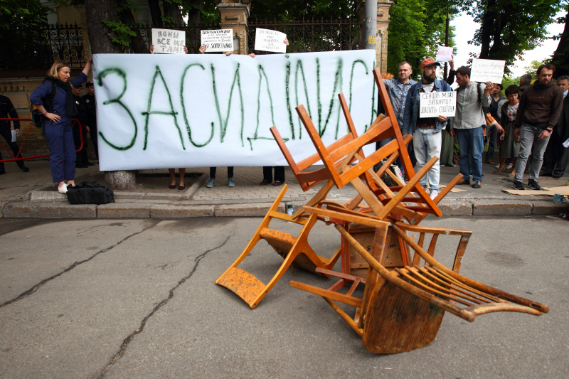 "Хватит сидеть": в Киеве прошла акция в поддержку Сенцова (яркий фоторепортаж)