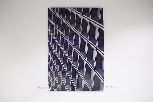 Минимализм и геометрия пространства: в Киеве открылась выставка урбанистической фотографии Убика Литвина