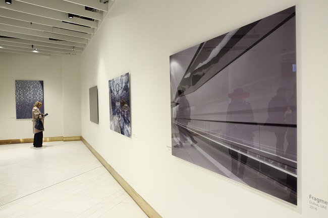 Минимализм и геометрия пространства: в Киеве открылась выставка урбанистической фотографии Убика Литвина