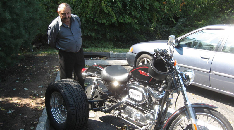 "Развлекал бесчисленную аудиторию": умер талантливый украинский музыкант