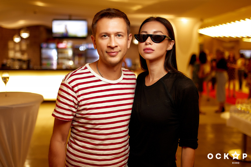 Ступка с женой, &quot;НеАнгелы&quot; и другие звезды посетили премьеру &quot;Мамма Миа!2&quot;