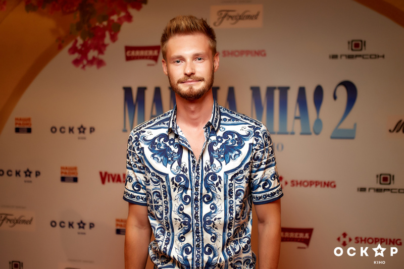 Ступка с женой, &quot;НеАнгелы&quot; и другие звезды посетили премьеру &quot;Мамма Миа!2&quot;