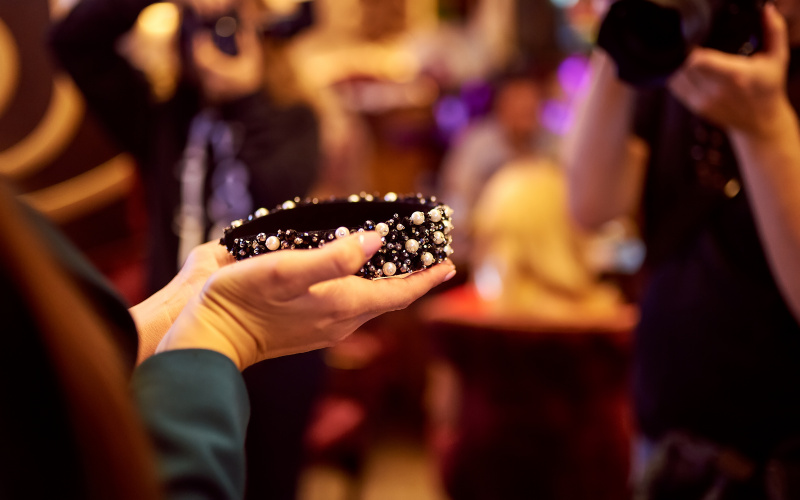 Участницы &quot;Mrs. Ukraine World 2018&quot; провели благотворительный аукцион (фото)