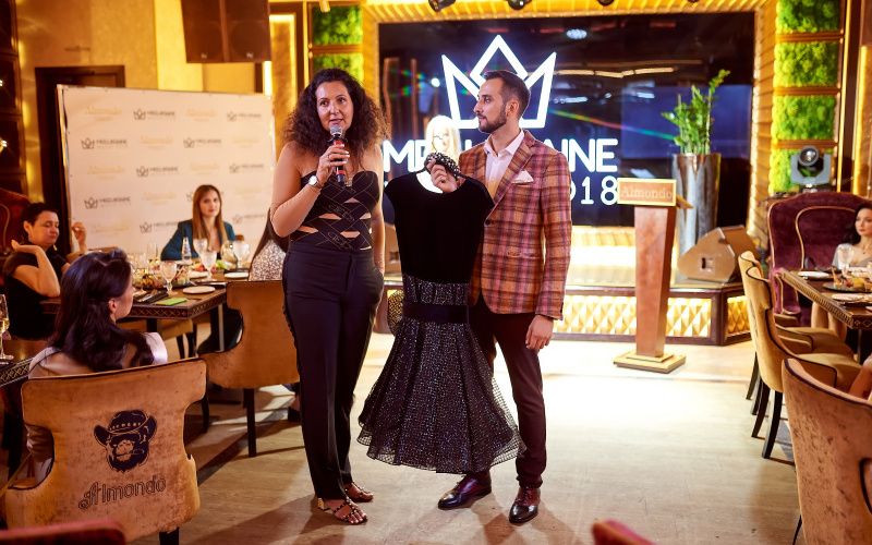 Участницы &quot;Mrs. Ukraine World 2018&quot; провели благотворительный аукцион (фото)