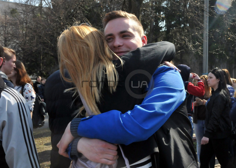 В Украине стартовал весенний призыв: в Харькове состоялись торжественные проводы (фото)