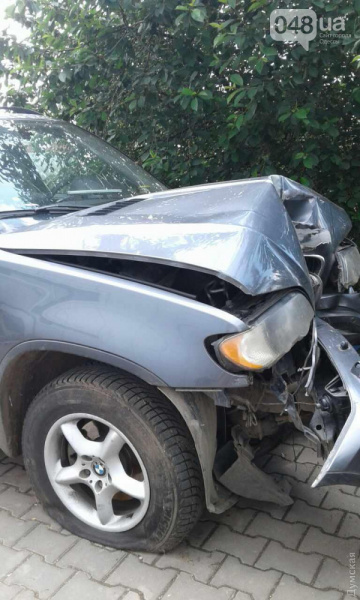 В Одеській області п'яний батюшка на BMW X5 влаштував ДТП і втік