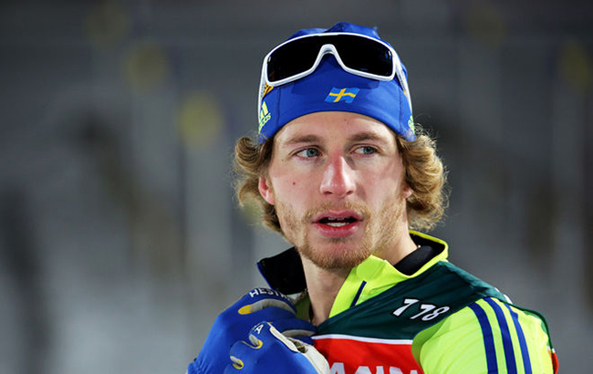 Олімпійський чемпіон з біатлону увігнав собі в ногу лижну палицю