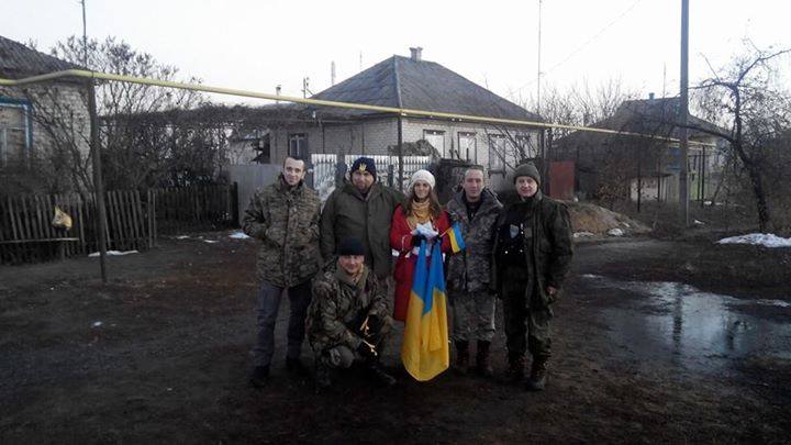 Знаменита юна патріотка з Донбасу вийшла заміж (фото)