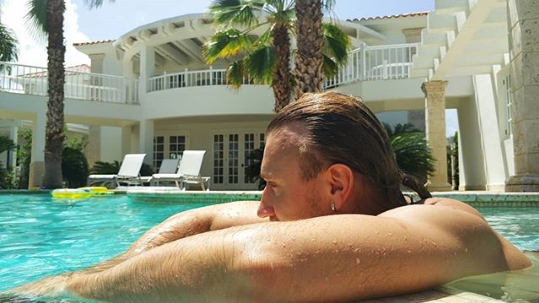 "Доминиканские развлечения": как Олег Винник проводит отпуск (фото, видео)