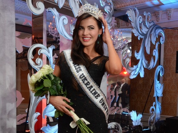 Самые красивые и обаятельные: история участия Украины в конкурсе "Мисс Вселенная"
