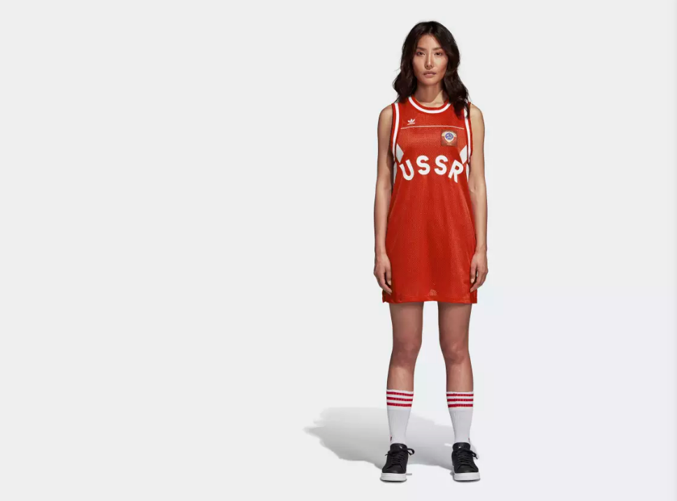 "Болен "ностальгией по империи": Adidas выпустил одежду в стиле СССР