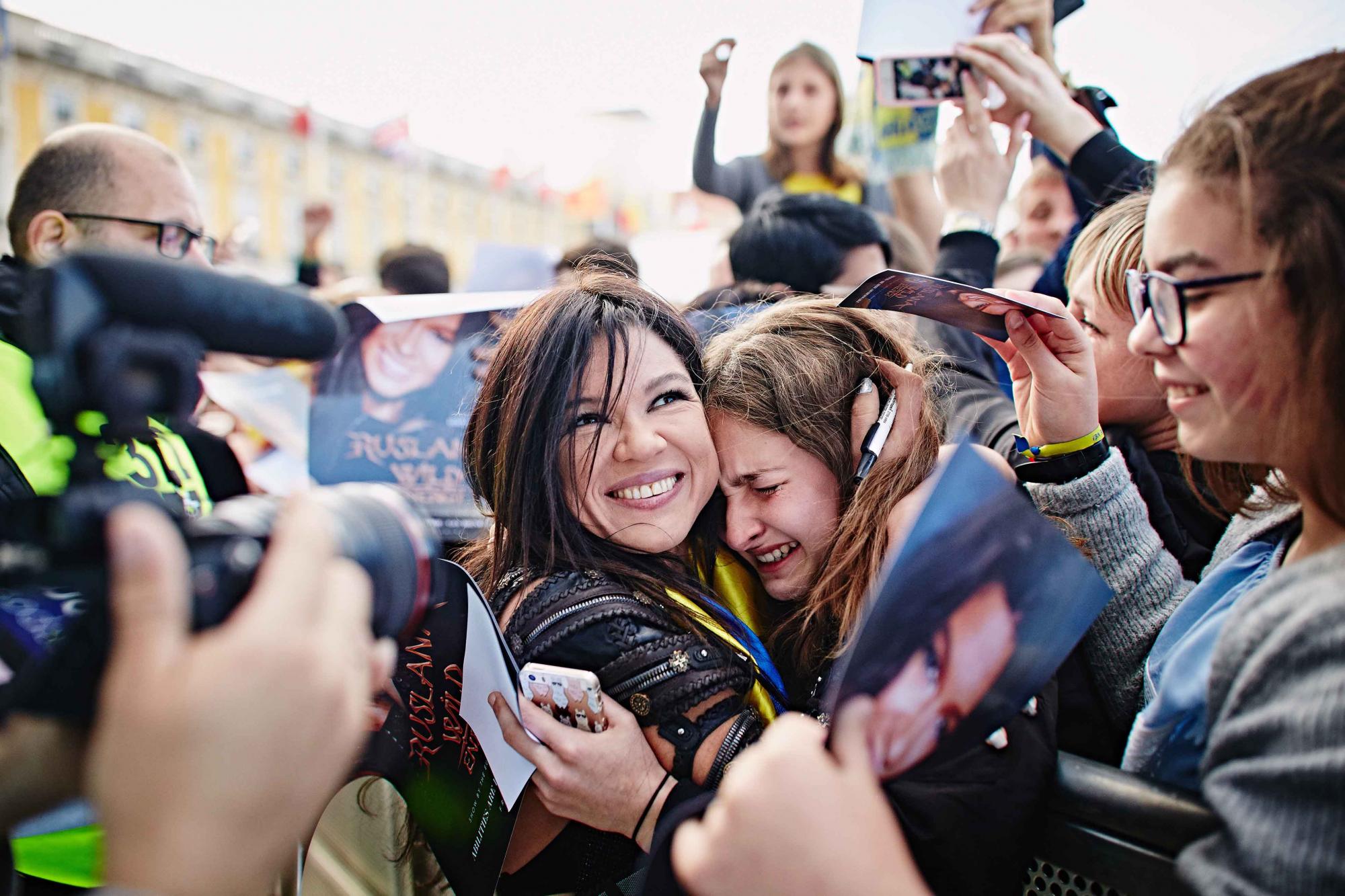 Руслана &quot;зажгла&quot; в фан-зоне Евровидения 2018 в Лиссабоне (фото, видео)