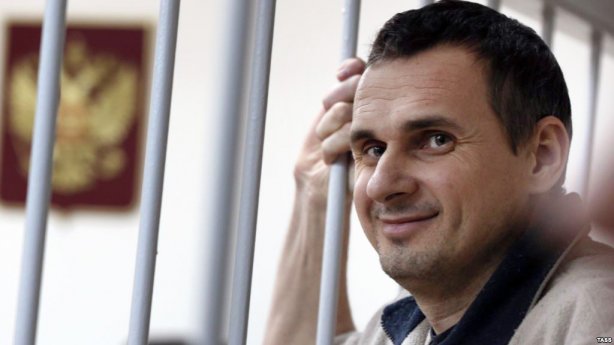 Сенцову исполнилось 40: биография режиссера, попавшего в российсий плен