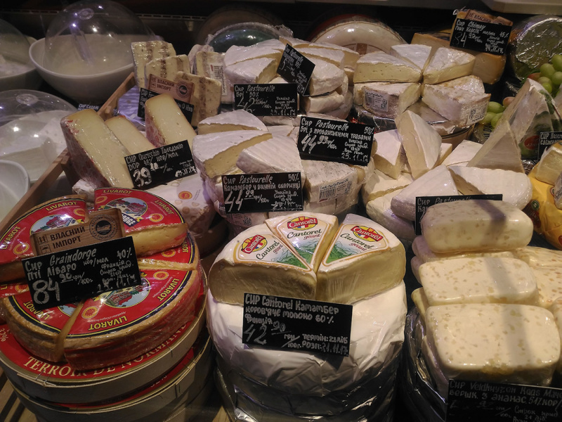 &quot;О, запрещеночка&quot;: российский блогер показал, что едят &quot;нищие украинцы&quot;