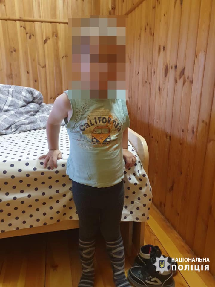 На Волині розшукують жінку, яка залишила дитину в готельному номері