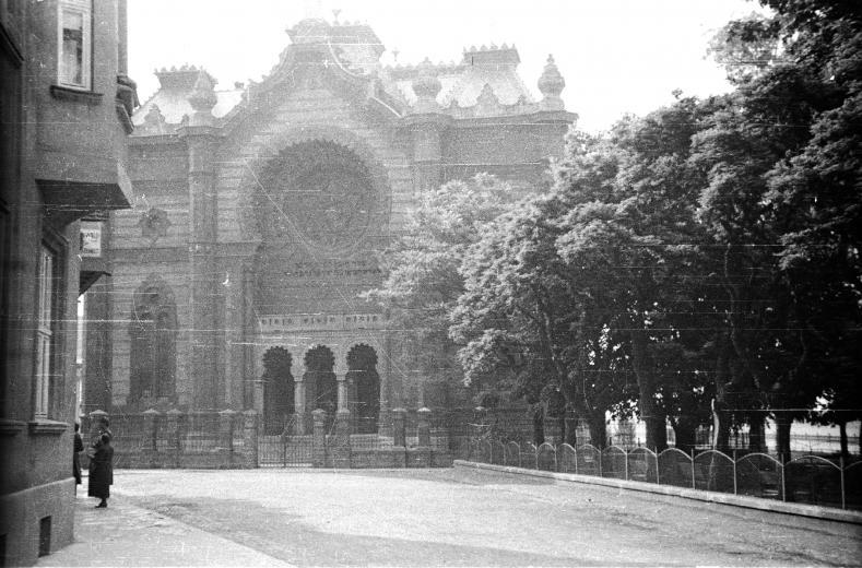 Річниця визволення Ужгорода: як жило місто під німецькою окупацією (рідкісні фото)