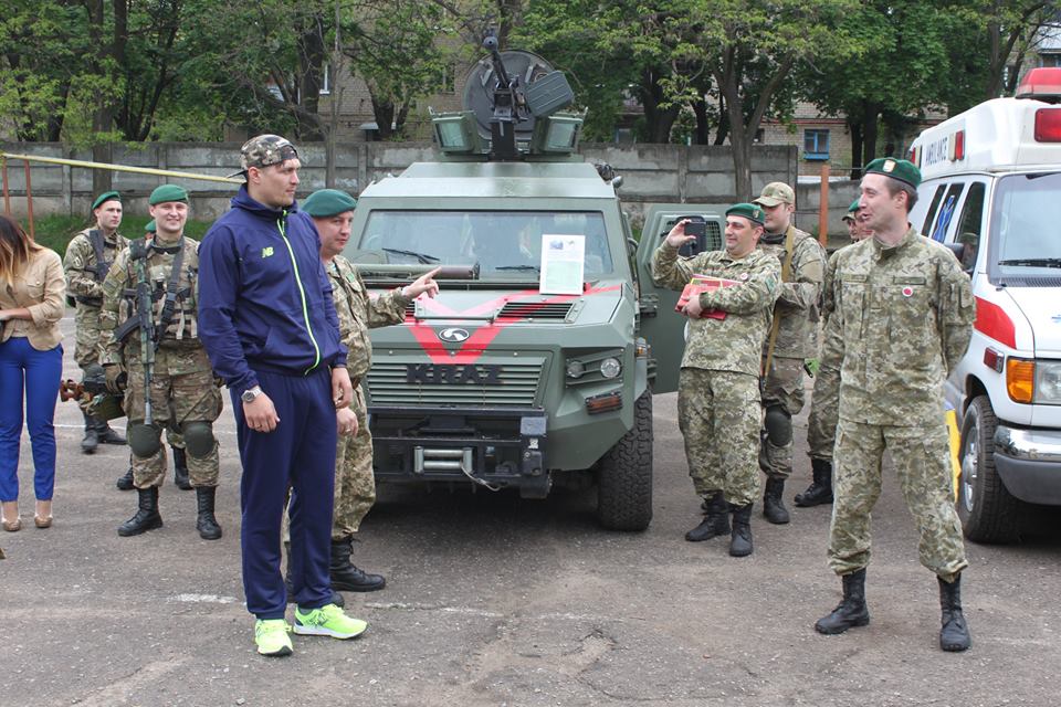 Александр Усик Краматорск Донбасс АТО