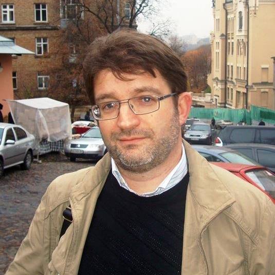 &quot;Світ був веселішим й світлішим з тобою&quot;: помер відомий український журналіст і громадський діяч