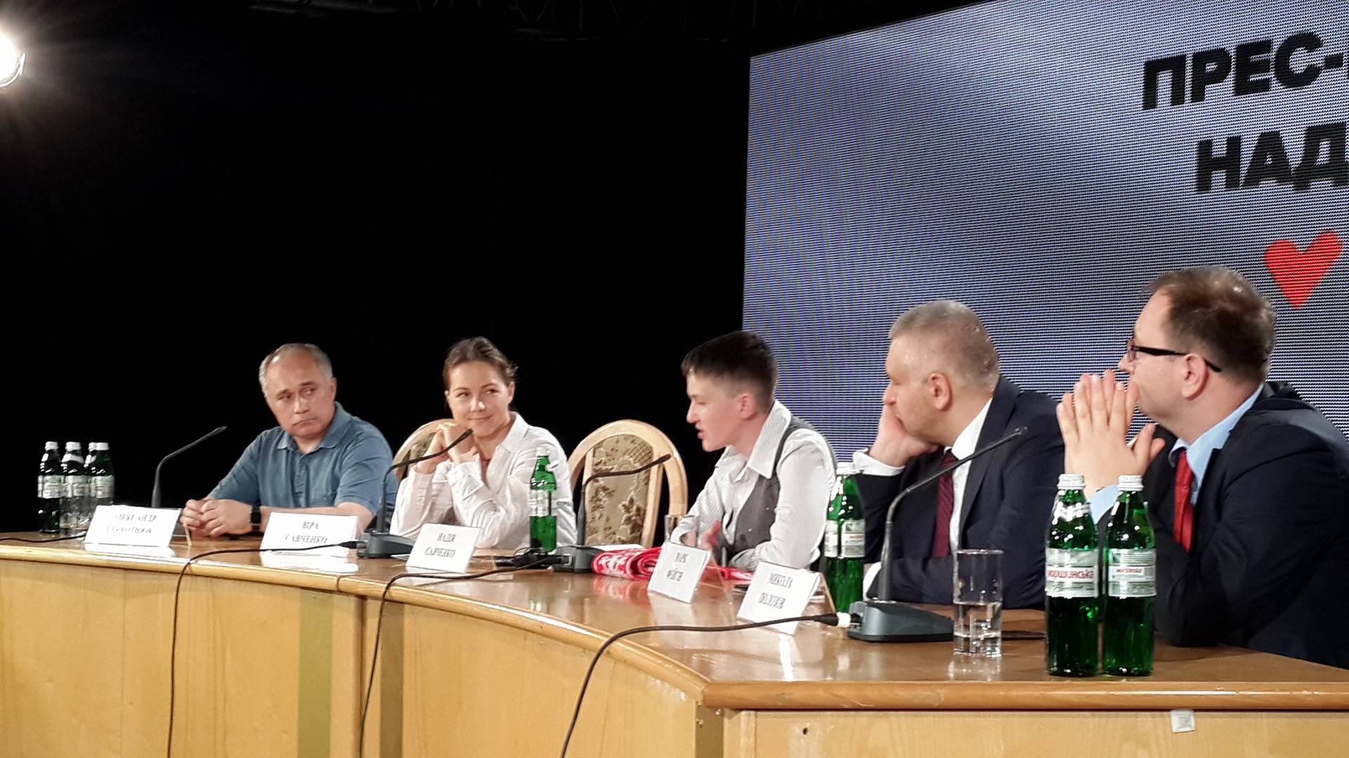 Савченко: "Украинцы, если вам нужно, чтобы я была президентом, то я буду президентом"